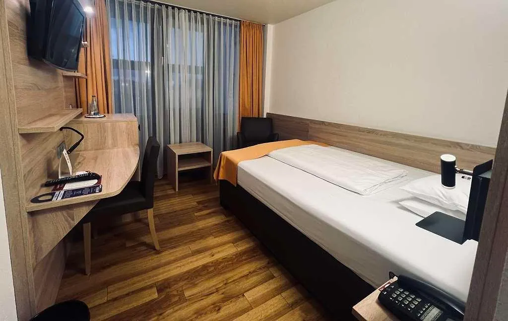 ***  ARVENA Messe Hotel Neurenberg Duitsland