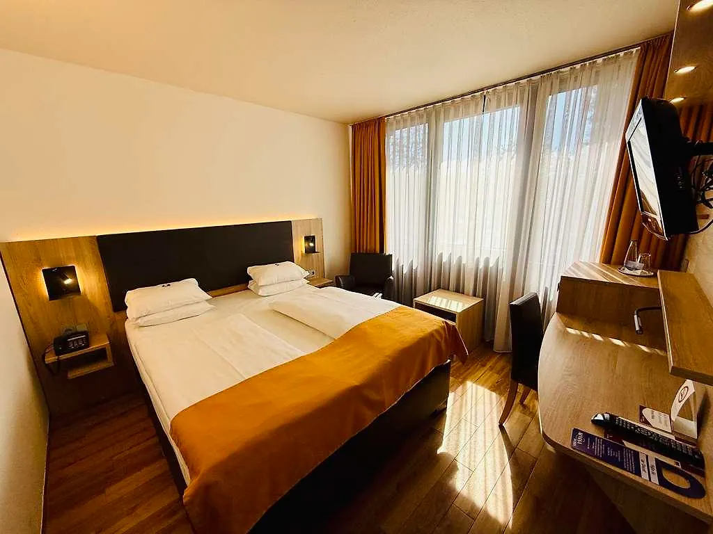 Arvena Messe Hotel Nuremberg 3*,