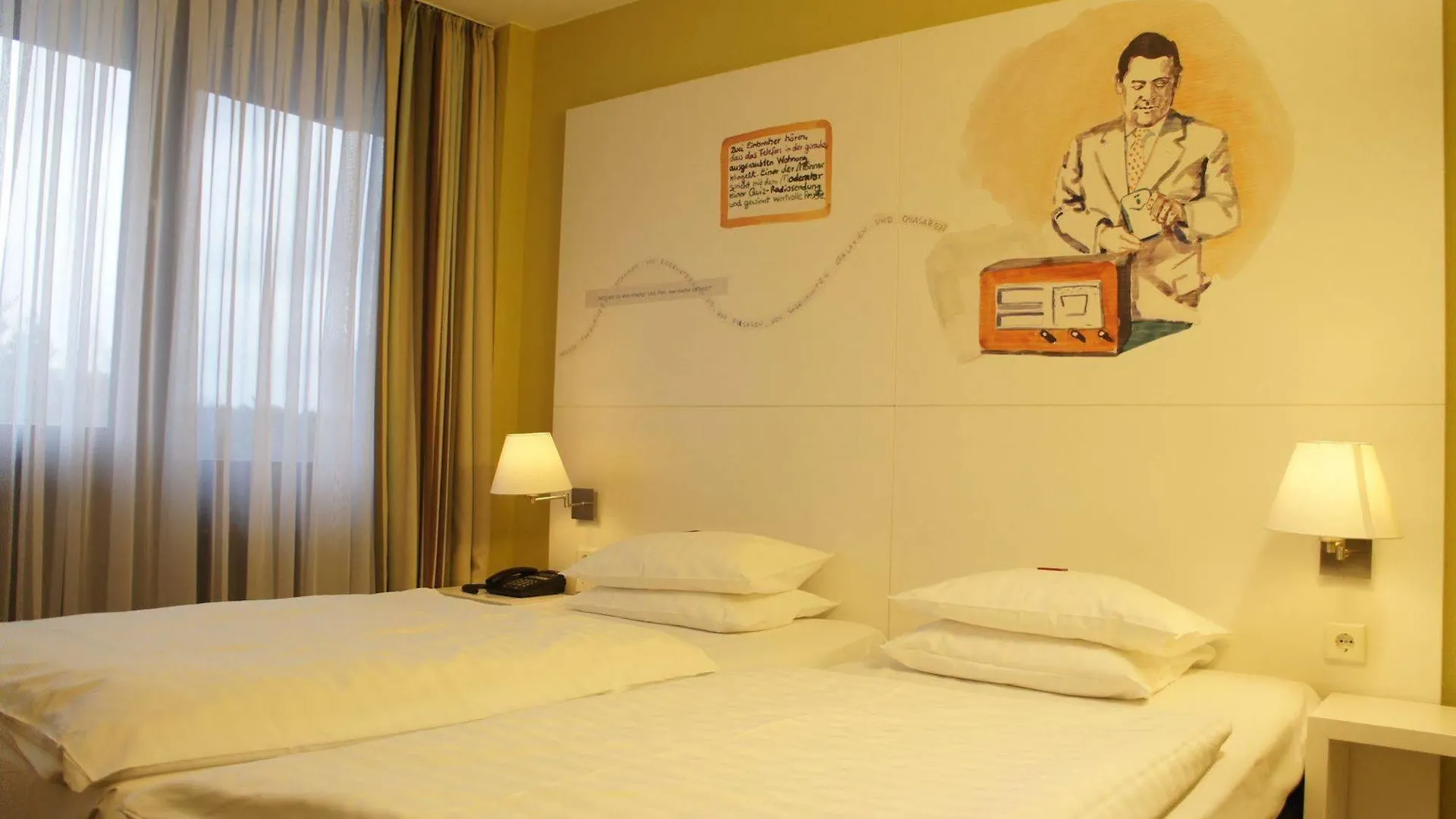 ARVENA Messe Hotel Neurenberg 3*,